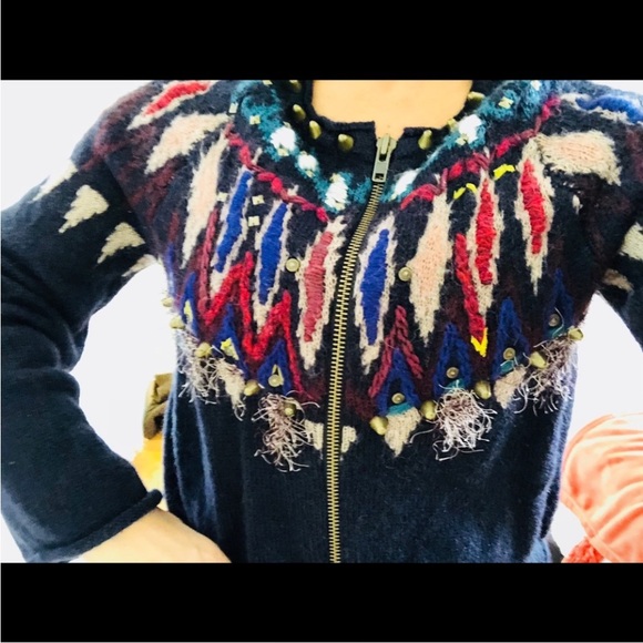 Colorful Patterned Knit Jacket - Picture 2 of 7